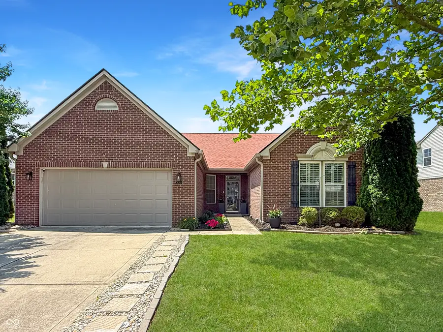 9302 N Bayland Drive, McCordsville, IN 46055 - #2