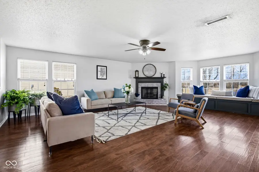 5817 Grassy Bank Drive, Indianapolis, IN 46237 - #3