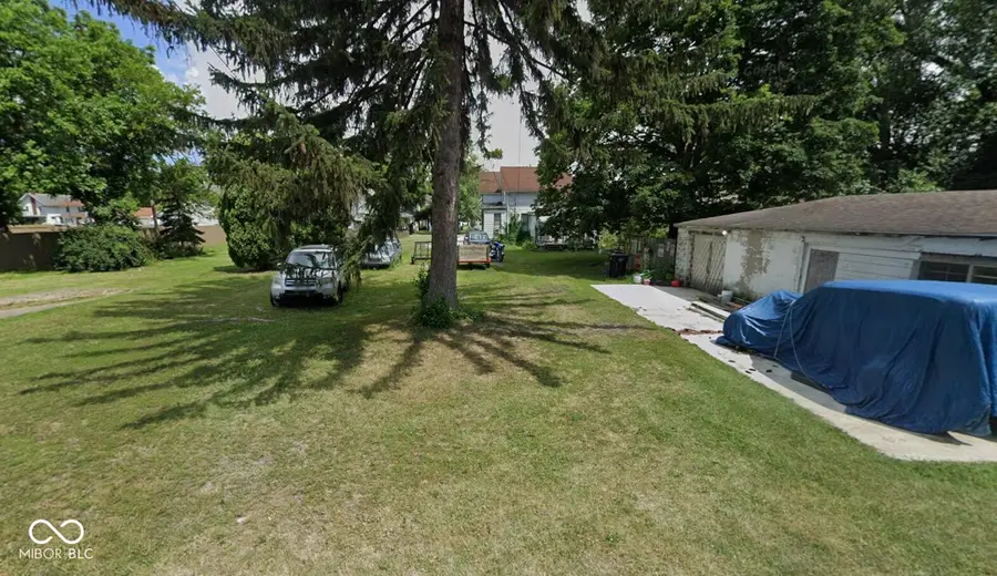 930 W Lasalle Avenue, South Bend, IN 46601 - #3