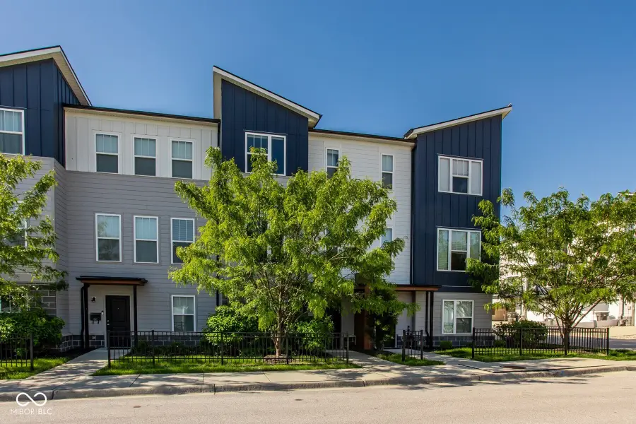 2949 Bolton Square Boulevard, Indianapolis, IN 46222 - #3