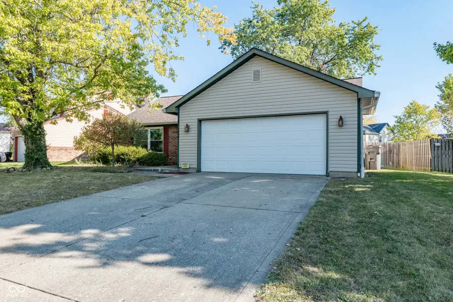 10126 Park Ridge Drive, Indianapolis, IN 46229 - #3