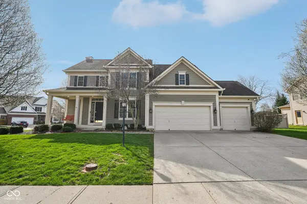 6121 Pine Bluff Drive, Avon, IN 46123