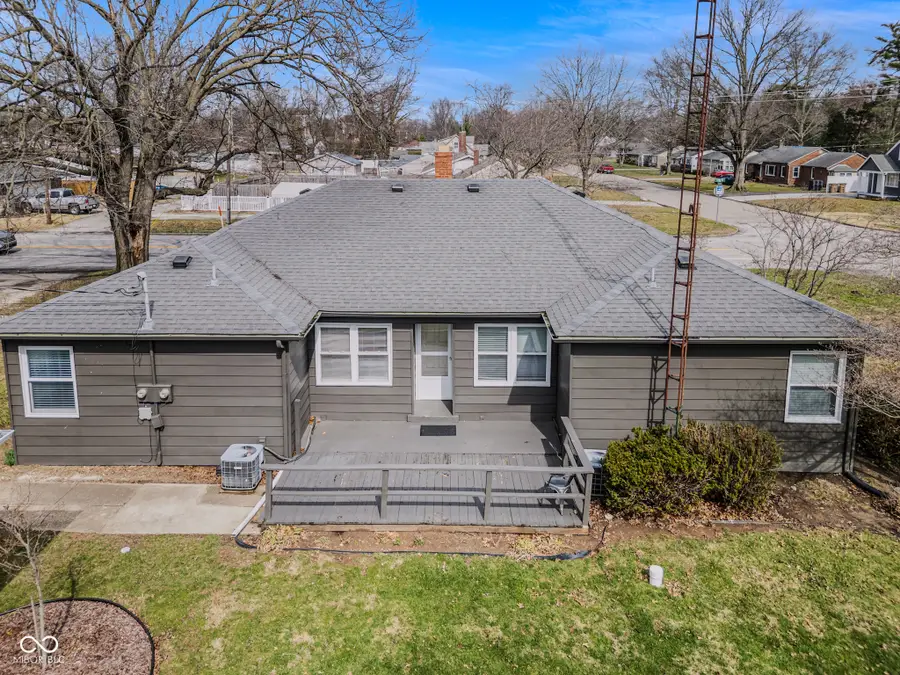 525 25th Street, Columbus, IN 47201 - #2