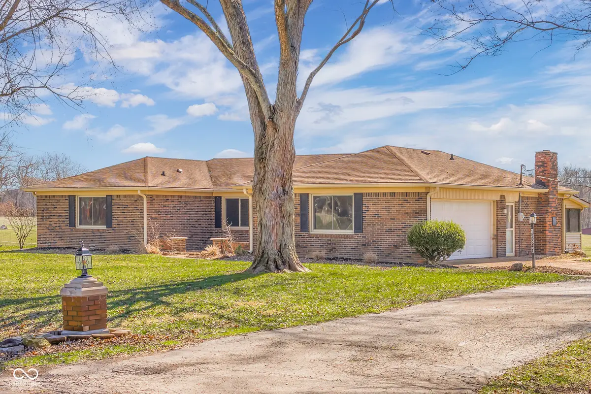 15841 E 265 N, Columbus, IN 47203 - #1