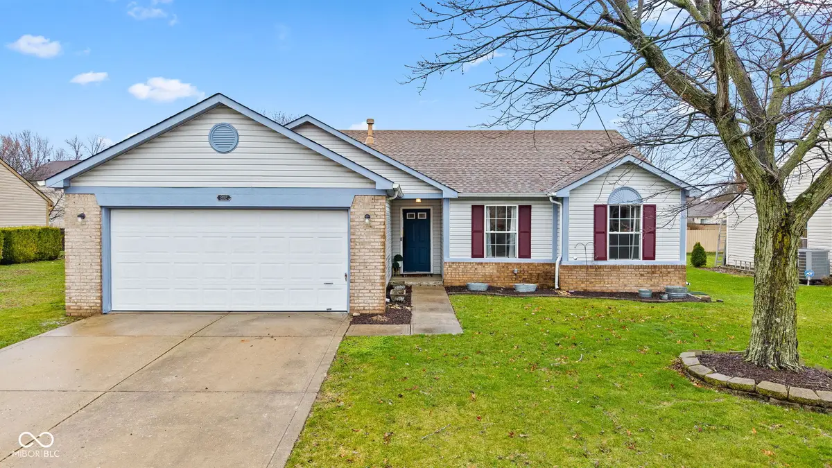 202 Pineview Drive, Mooresville, IN 46158 - #1