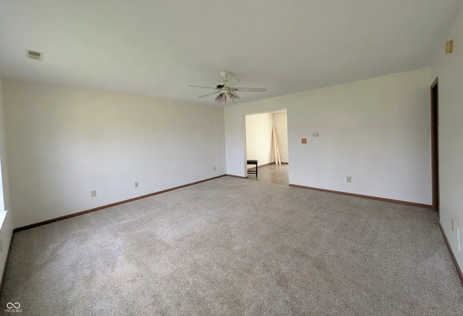 1685 Thresher Drive, Columbus, IN 47201 - #2