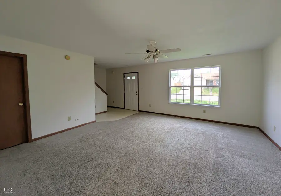 1685 Thresher Drive, Columbus, IN 47201 - #3