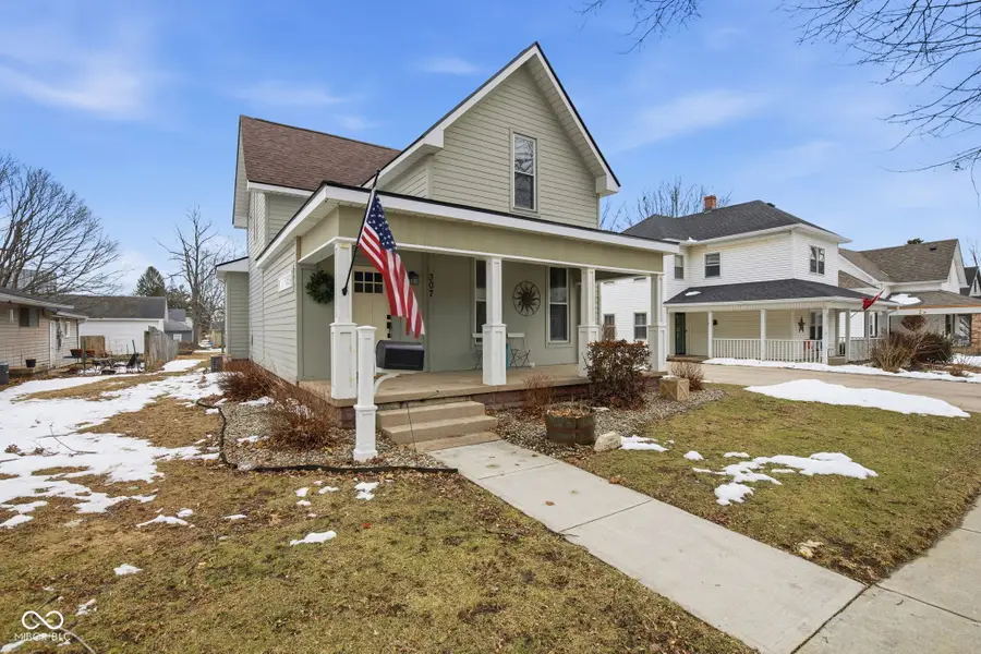 307 S Market Street, Thorntown, IN 46071 - #2
