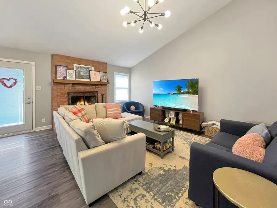 8140 Menlo Court Drive W, Indianapolis, IN 46240 - #3