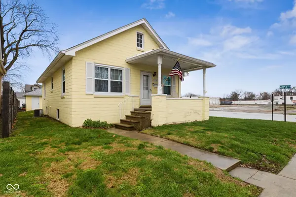 154 E Washington Street, Mooresville, IN 46158