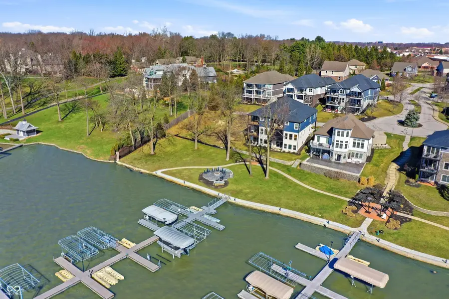 13711 W Voyager Drive, Fishers, IN 46037 - #2