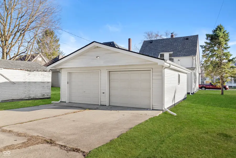 214 E Monroe Street, Alexandria, IN 46001 - #3