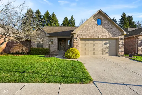 1624 Foxmere Boulevard, Greenwood, IN 46142