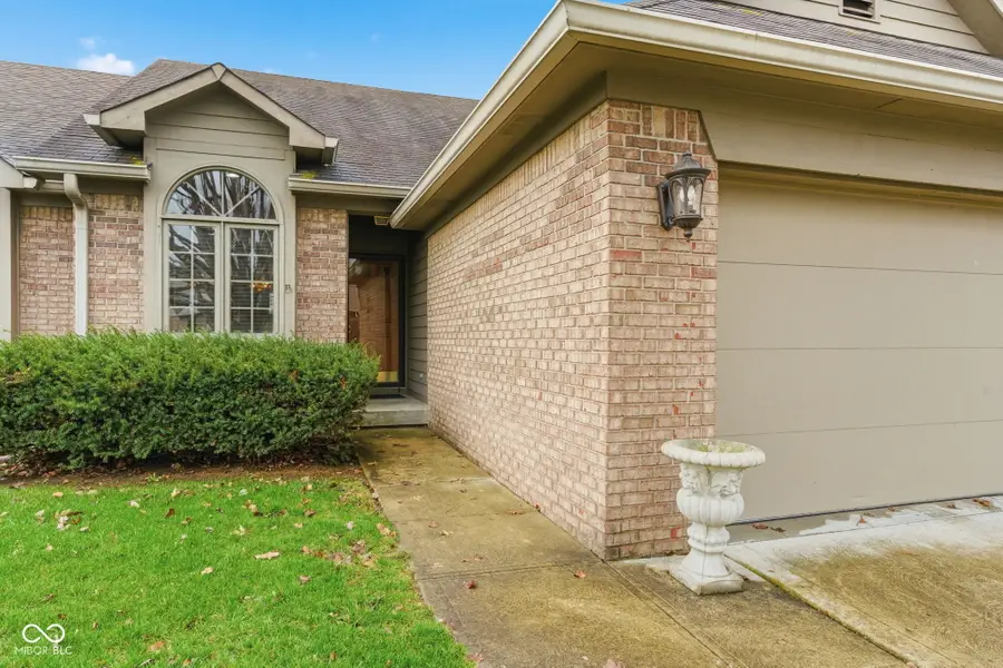 751 Cottage Lane, Greenwood, IN 46143 - #2