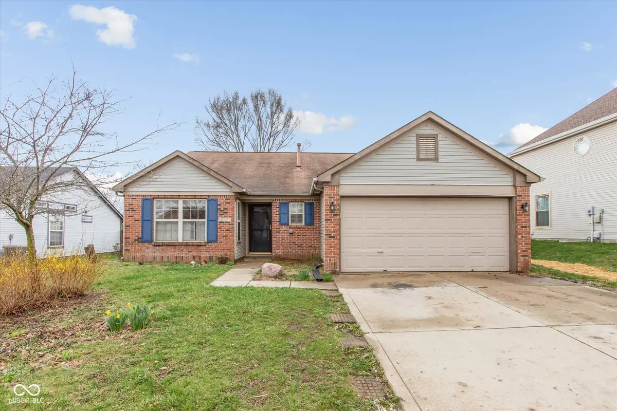 1245 Avalon Circle, Greenwood, IN 46142 - #1