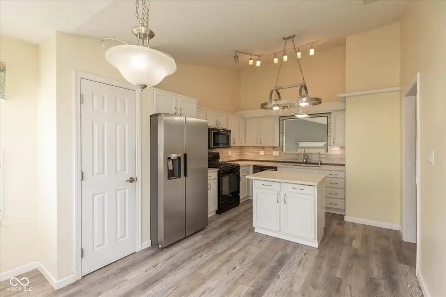 1245 Avalon Circle, Greenwood, IN 46142 - #3