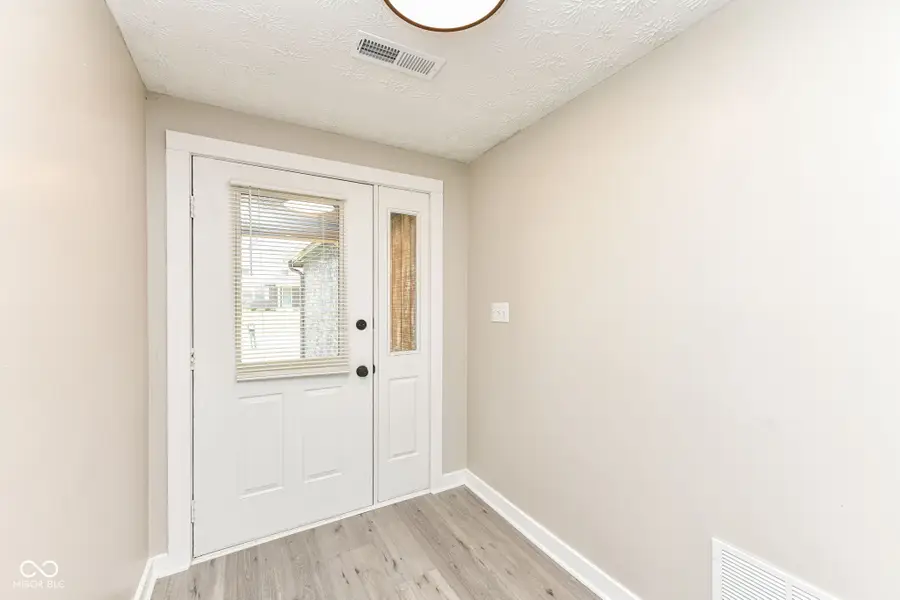 7210 Chimney Rock Court, Indianapolis, IN 46217 - #2