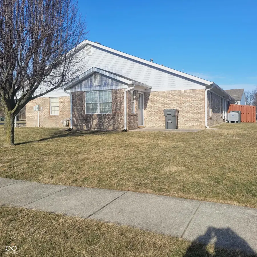 8105 Bentley Farms Drive, Indianapolis, IN 46259 - #3