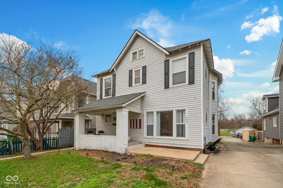 690 E Jefferson Street, Franklin, IN 46131 - #2