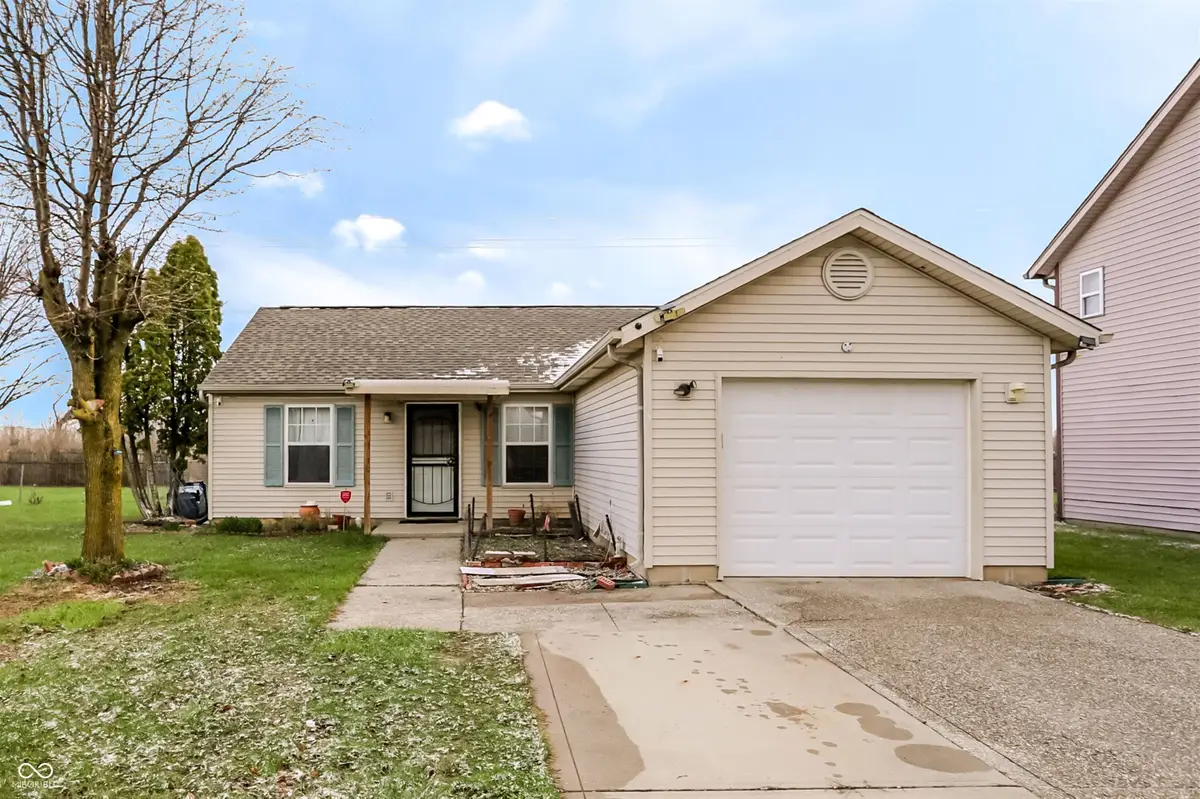 9610 English Oak Place, Indianapolis, IN 46235 - #1