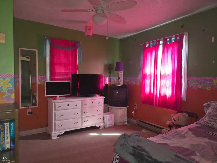 205 N Clay Street, Edinburgh, IN 46124 - #3