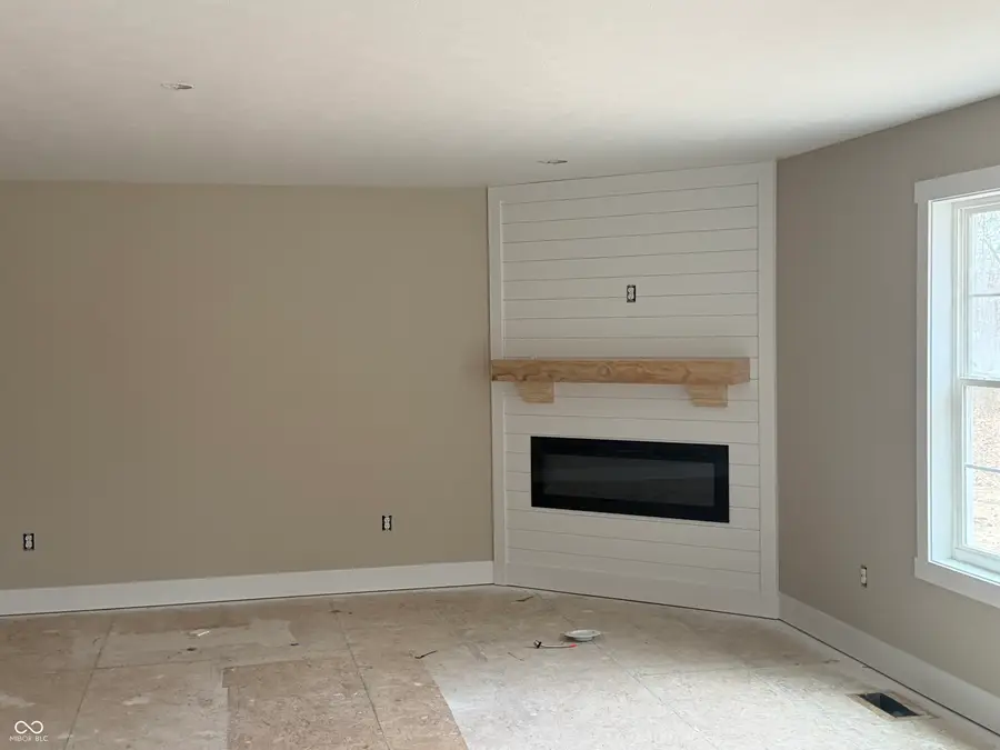 24 Lincoln Hills, Coatesville, IN 46121 - #3