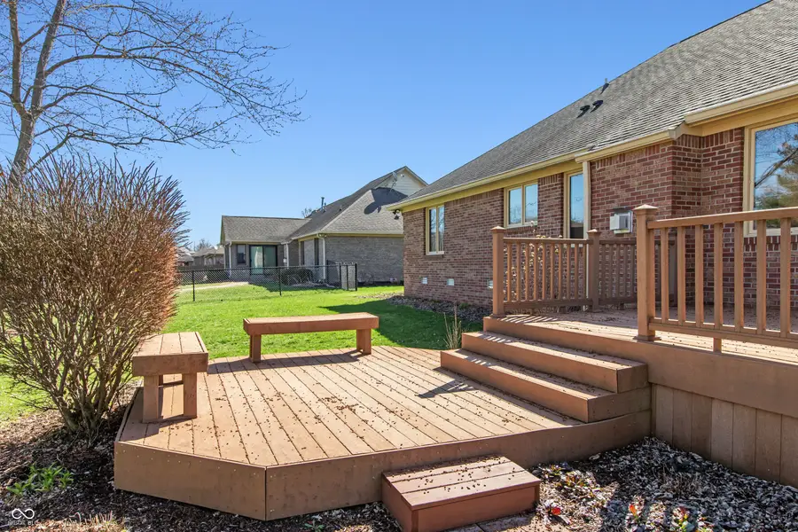 5402 Red Hawk Lane, Greenwood, IN 46142 - #2