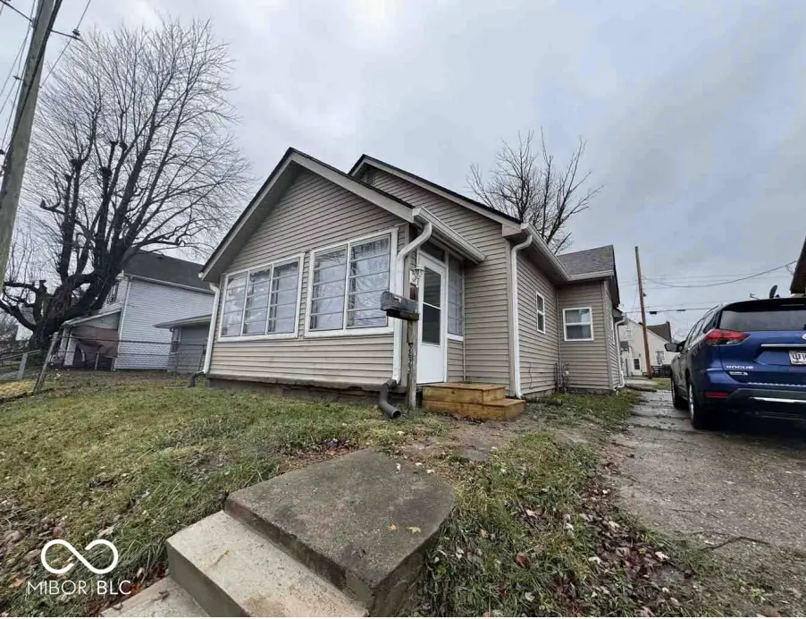 2623 Central Avenue, Anderson, IN 46016 - #1