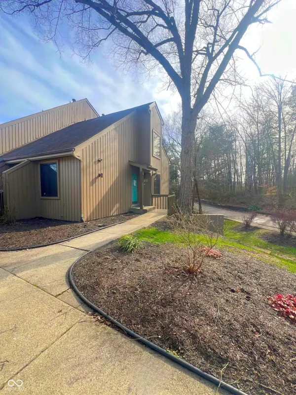 98 Lookout Ridge Drive, Columbus, IN 47201