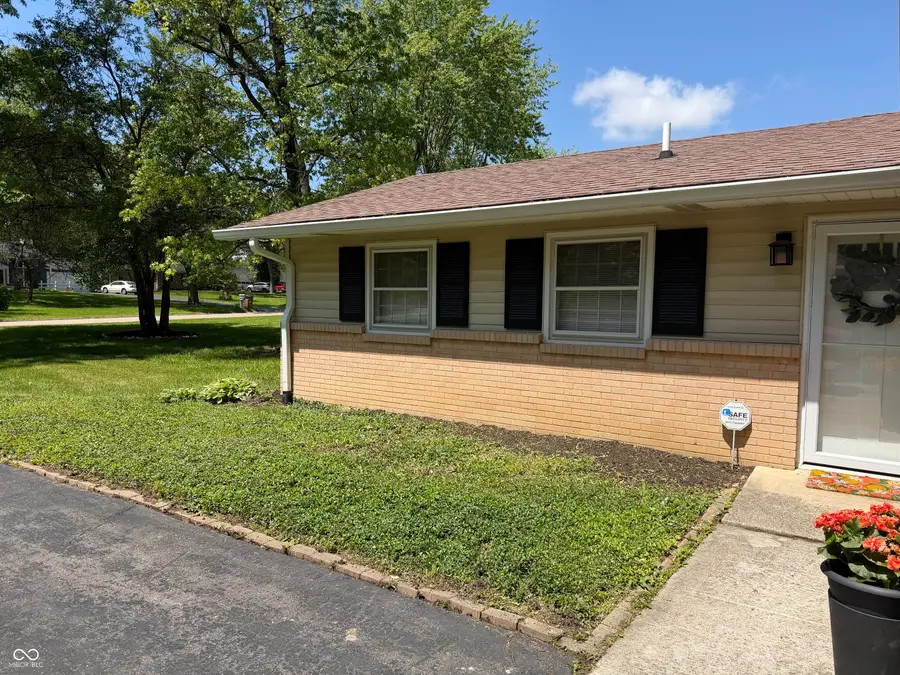 8061 Folkstone Road, Indianapolis, IN 46268 - #3