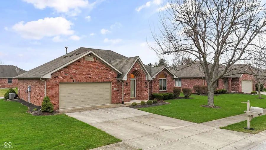 1027 Plum Street, Brownsburg, IN 46112 - #2