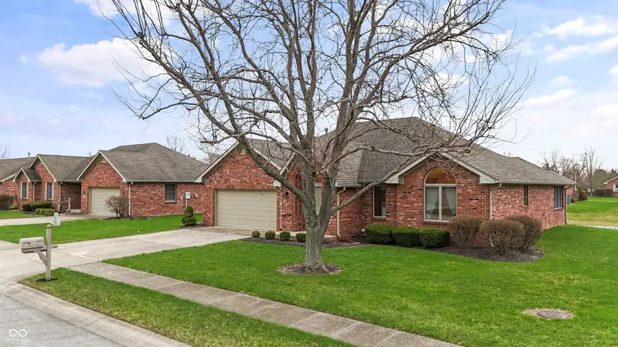 1027 Plum Street, Brownsburg, IN 46112 - #3