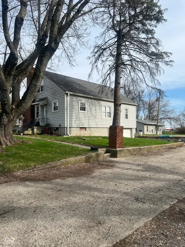 105 Pushville Road, Greenwood, IN 46143