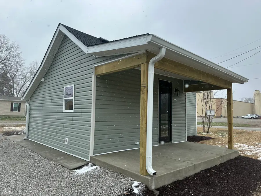 500 S Main Street, Veedersburg, IN 47987 - #2