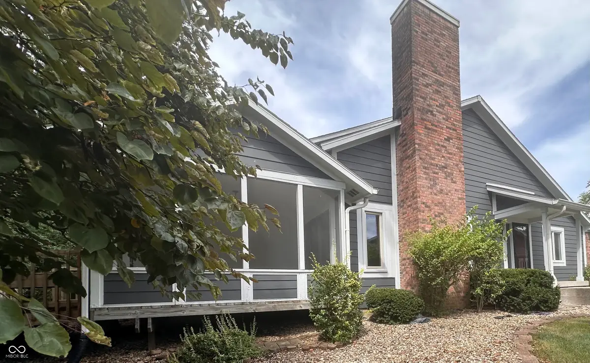 8138 Foxchase Circle, Indianapolis, IN 46256 - #1
