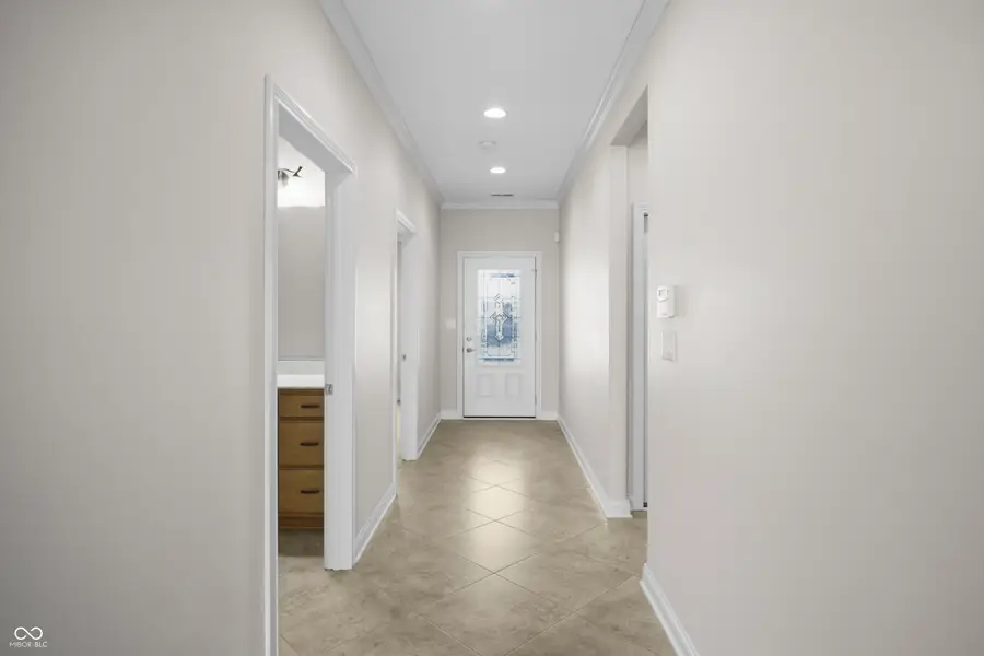 5115 Sanibel Drive, Columbus, IN 47203 - #3