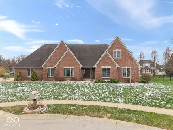 1752 Thistle Court, Avon, IN 46123