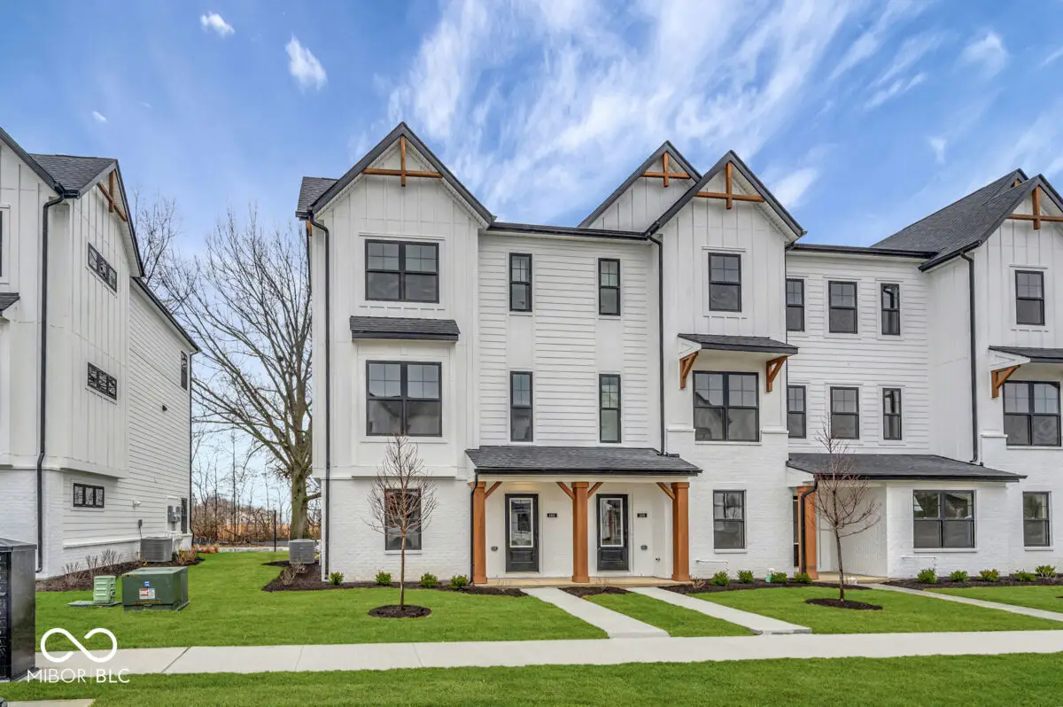 4485 Yellowwood Avenue, Brownsburg, IN 46112 - #1