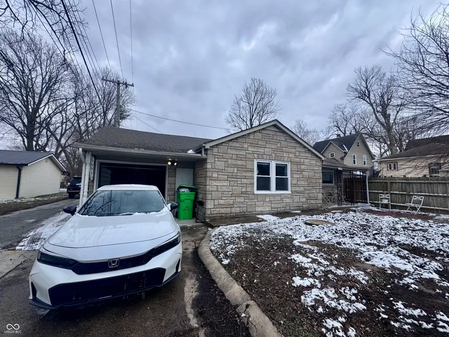 110 S West Street, Crawfordsville, IN 47933 - #2