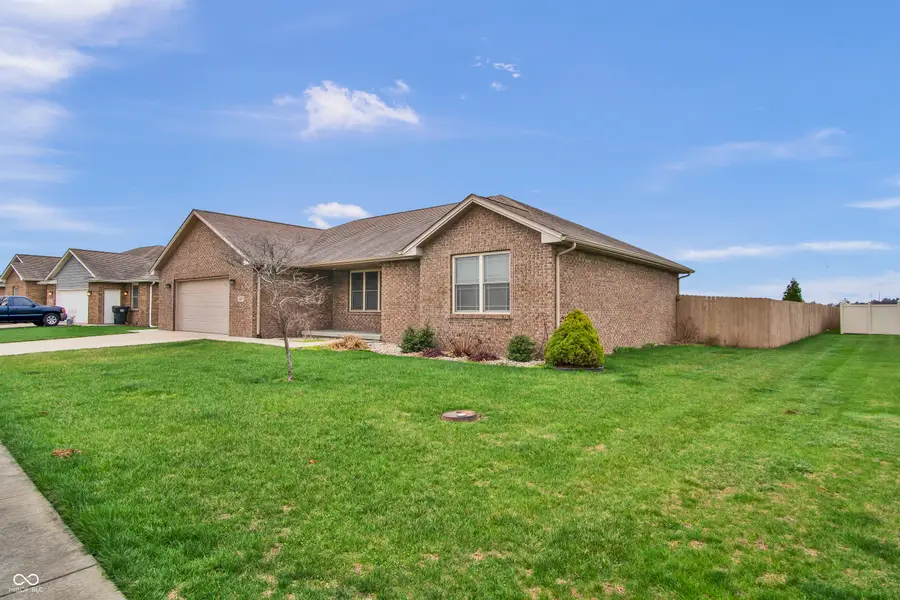 5961 Moonlight Court, Seymour, IN 47274 - #3