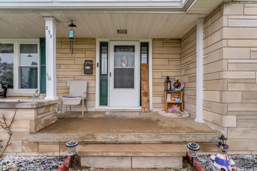 830 S Main Street, Brownstown, IN 47220 - #2