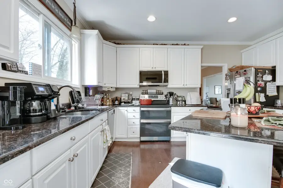 11382 Royal Place, Carmel, IN 46032 - #3