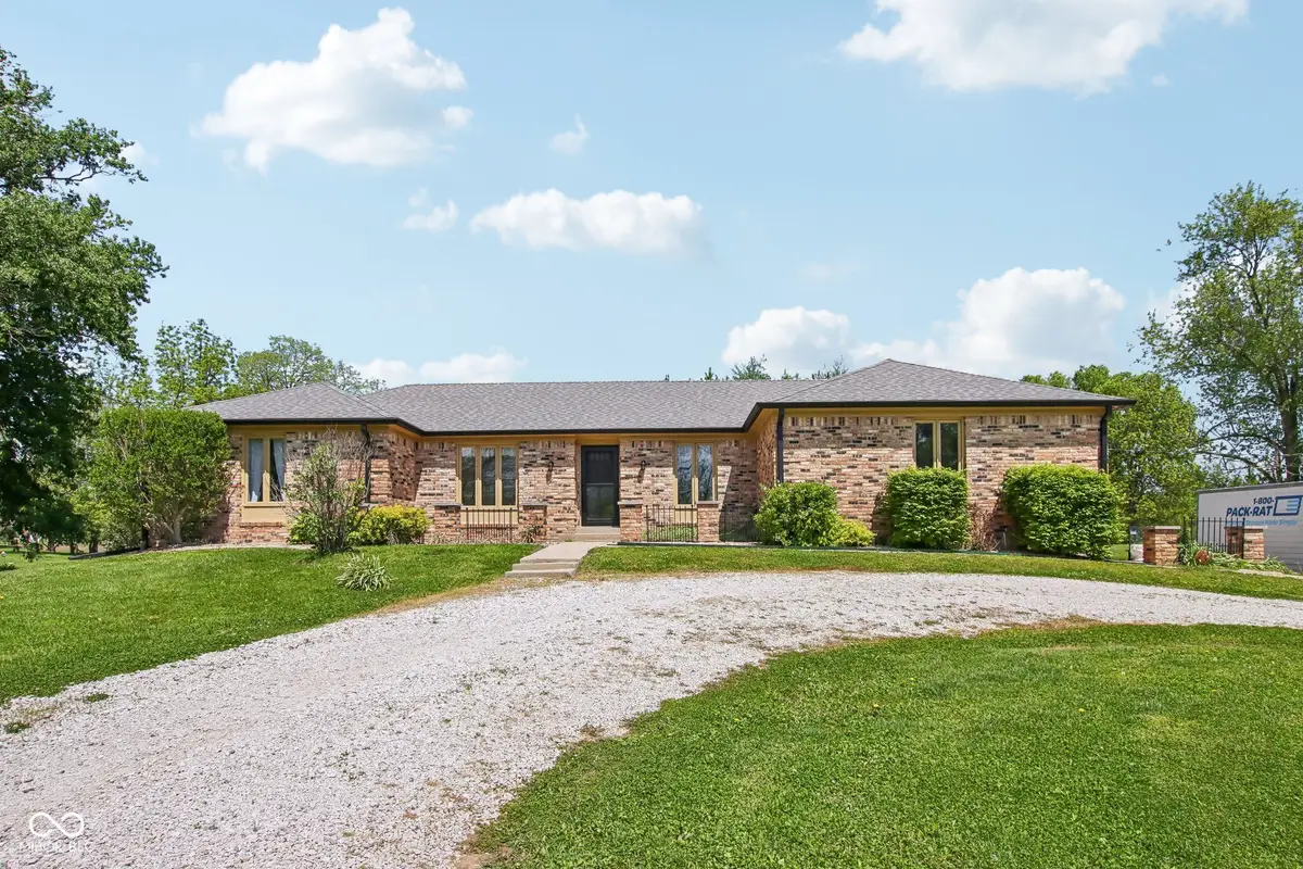 2440 E County Road 300 S, Danville, IN 46122 - #1