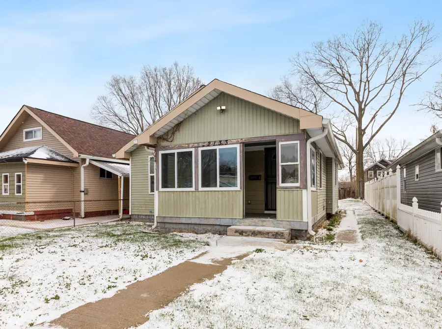 2133 White Avenue, Indianapolis, IN 46202 - #2