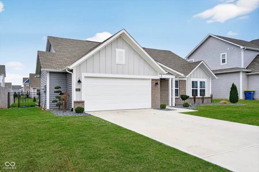 5515 Woods Pointe Drive, McCordsville, IN 46055 - #2