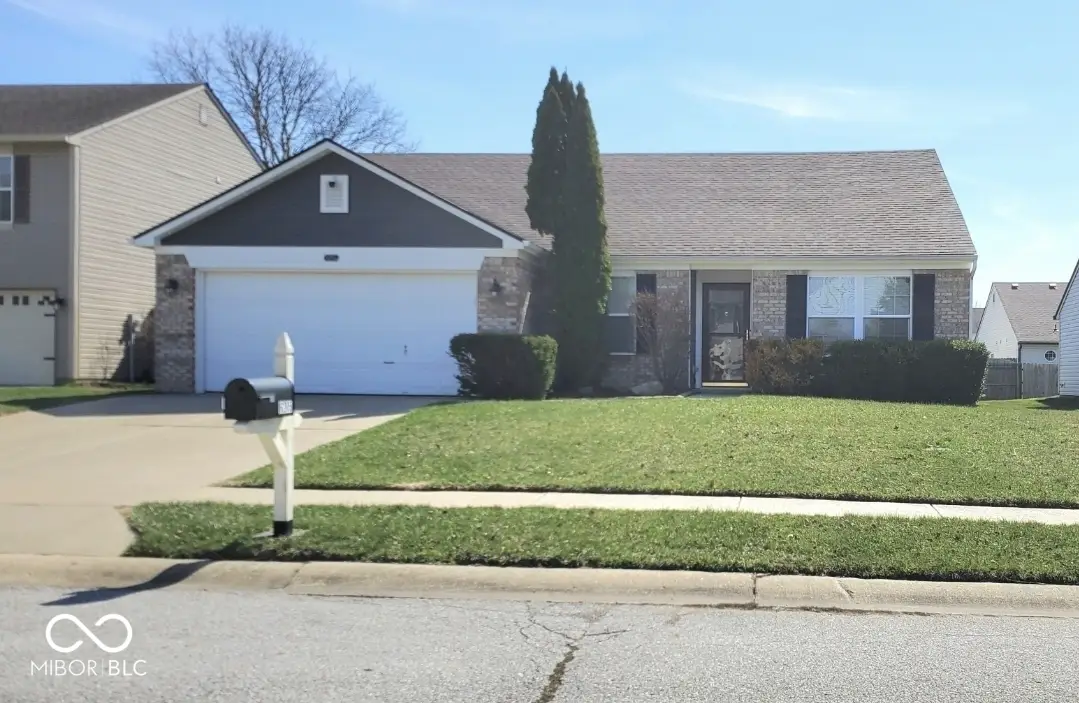 6205 Glebe Drive, Indianapolis, IN 46237 - #1
