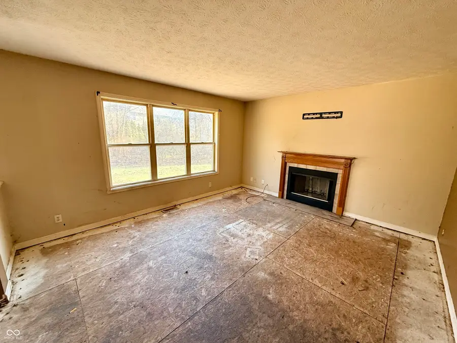 12409 Crystal Pointe Circle, Indianapolis, IN 46236 - #2