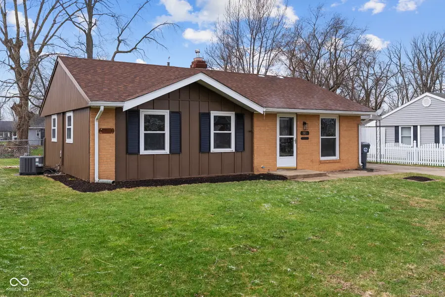 1819 W Fairlawn Way, Anderson, IN 46011 - #2