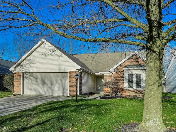 8802 Saddle Court, Indianapolis, IN 46256