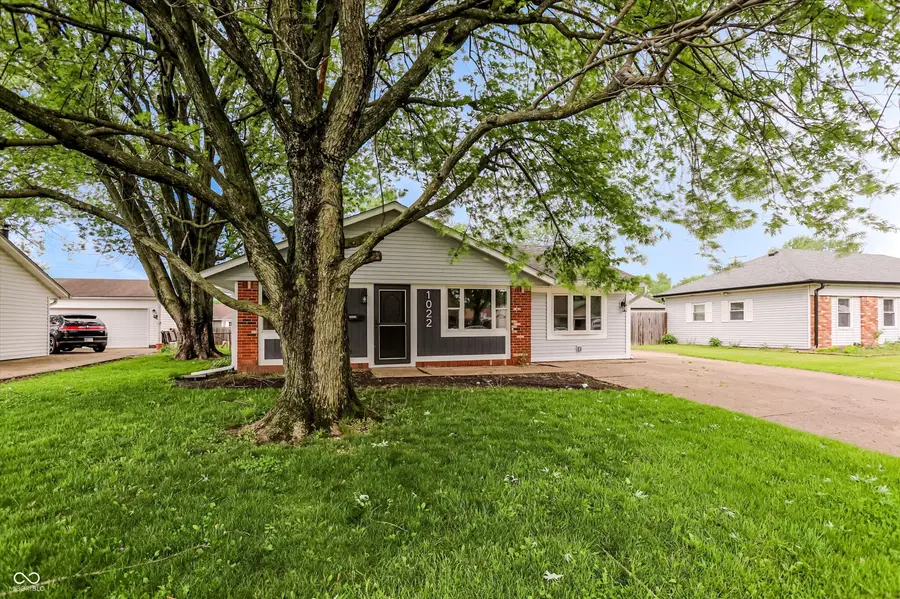 1022 Ashland Avenue, Whiteland, IN 46184 - #2